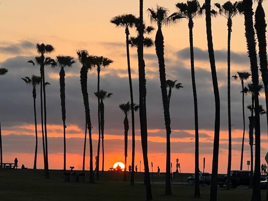 Newly Remodeled Just Steps From The Beach! Apartment San Diego